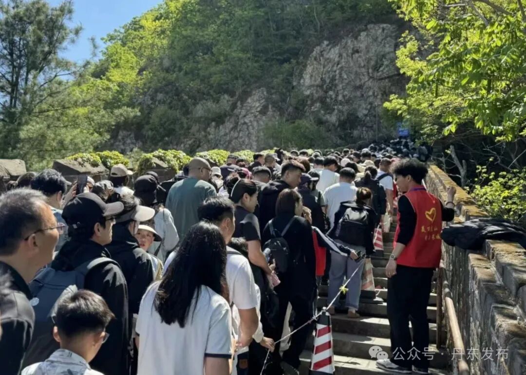 虎山长城4天接待游客3.5万游客